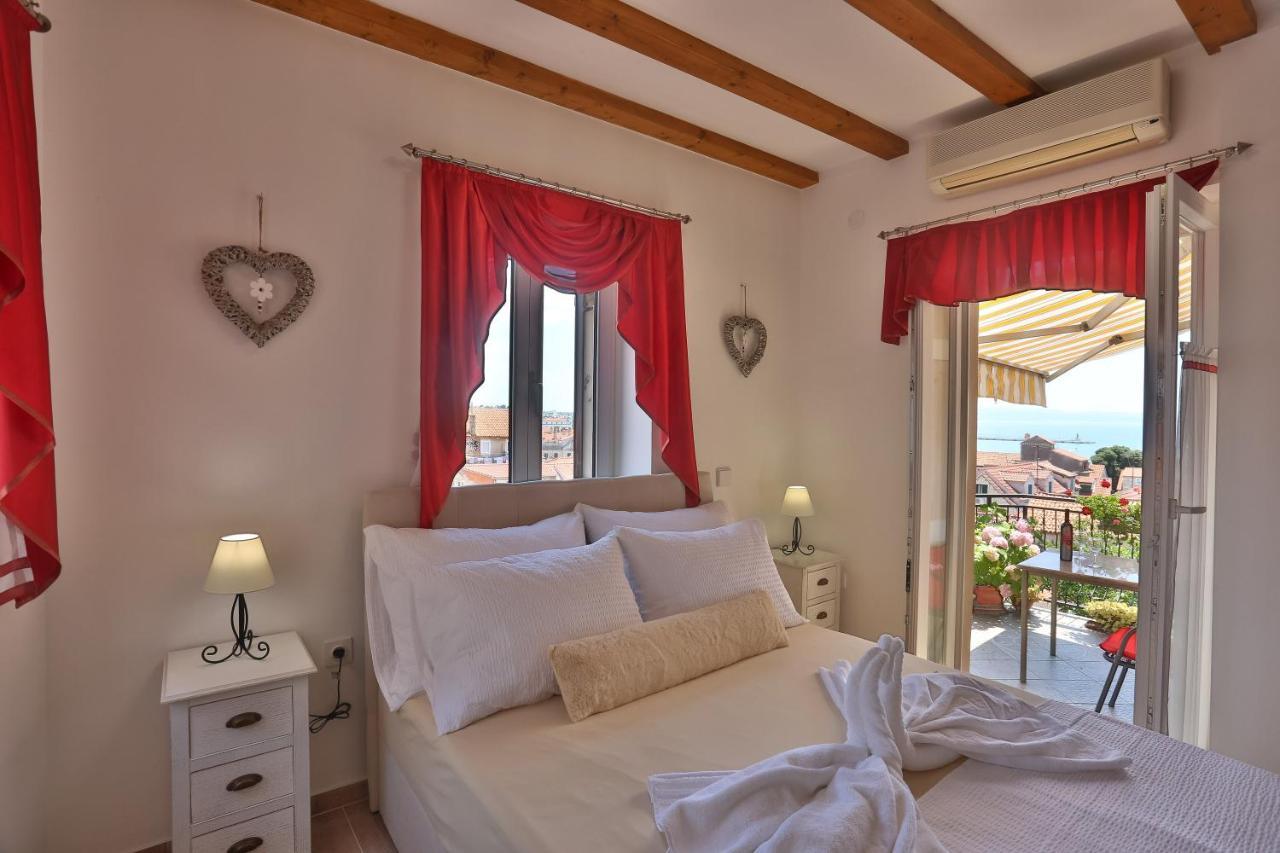 Apartments Angela With Old Town View Split Buitenkant foto