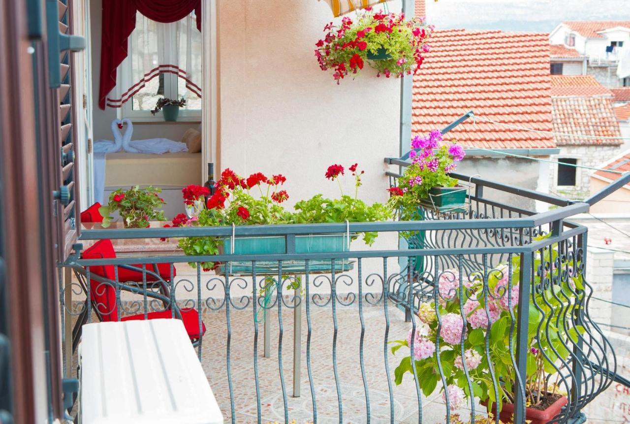 Apartments Angela With Old Town View Split Buitenkant foto